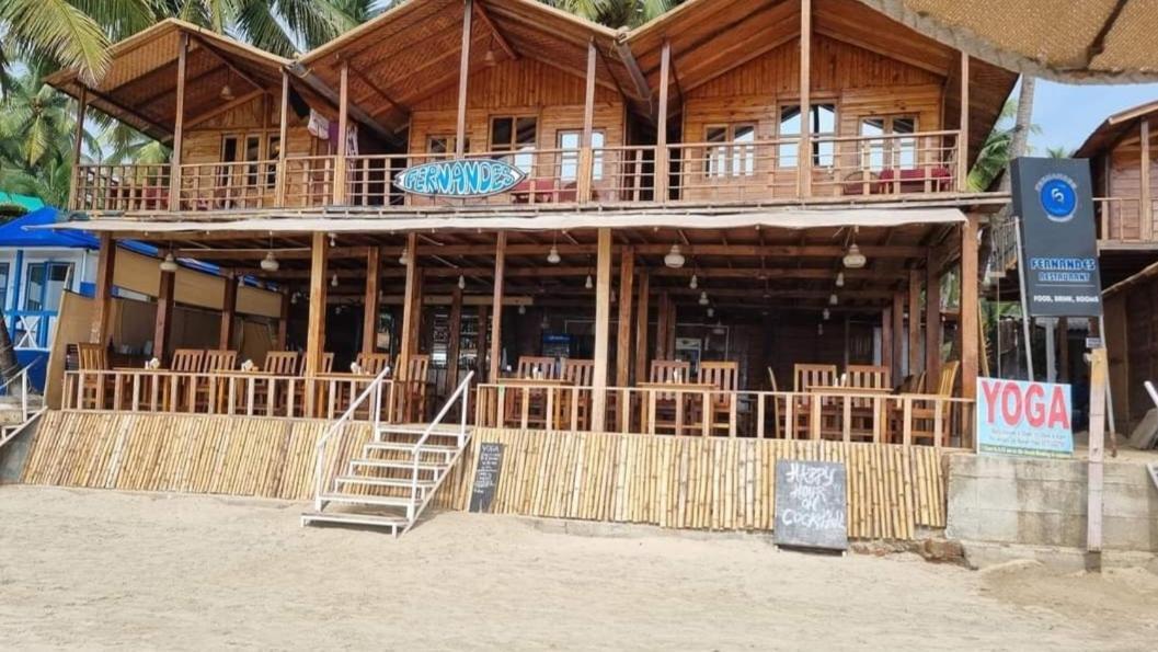 Fernandes Bar And Restaurant Bed & Breakfast คานาโคนา ภายนอก รูปภาพ